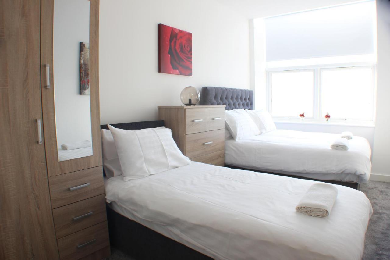 Canal Side Apartment By Serviced Living Liverpool Bagian luar foto